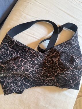 Lululemon Seamless Pink & Black Patterned Sports Bralette 34D